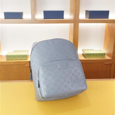 LOUIS VUITTON    2026新款男生時尚包包 尺寸：28x38x18CM