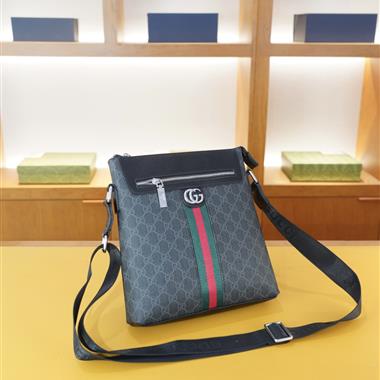 GUCCI   2026新款男生時尚包包 尺寸：25x26x5CM