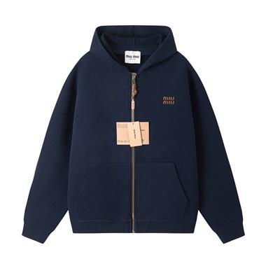 Miu Miu   2026秋冬新款風衣夾克外套  尺寸偏大