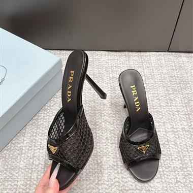 PRADA  2026新款女生休閒時尚鞋子