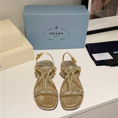 PRADA    2026新款女生休閒時尚鞋子