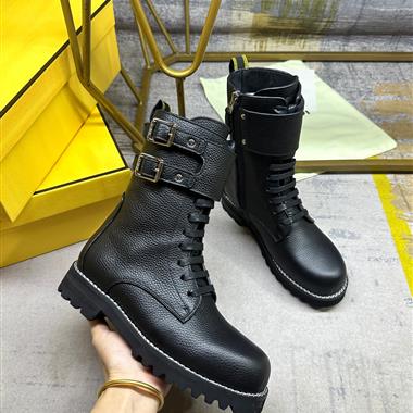 FENDI    2026新款女生休閒時尚鞋子