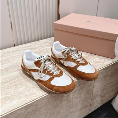 MIUMIU   2026新款女生休閒時尚鞋子