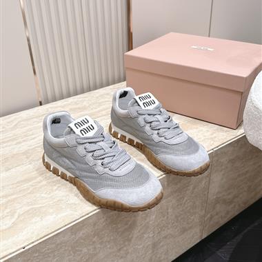 MIUMIU   2026新款女生休閒時尚鞋子