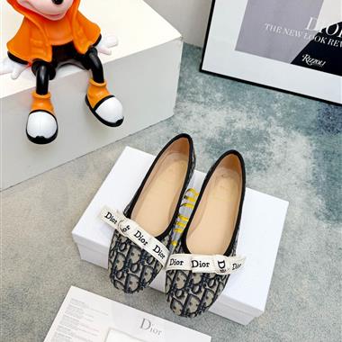 DIOR   2026新款女生休閒時尚鞋子