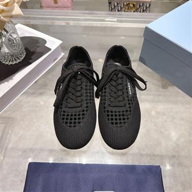 PRADA    2026新款女生休閒時尚鞋子