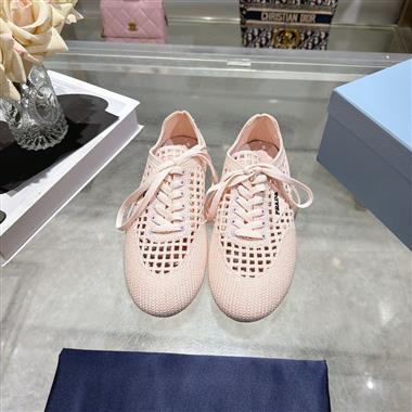 PRADA    2026新款女生休閒時尚鞋子