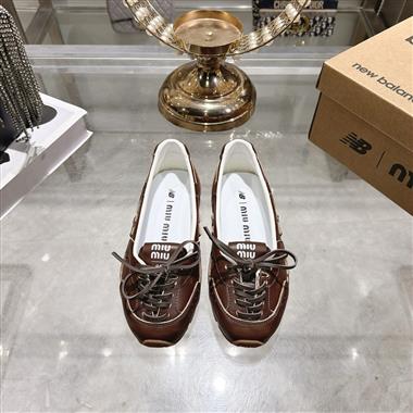 MIUMIU   2026新款女生休閒時尚鞋子