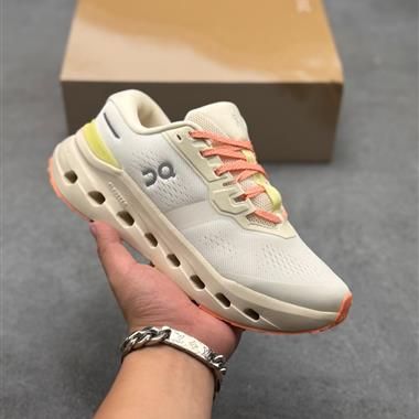 On 昂跑 Cloudrunner 3 舒適防滑耐磨 休閒運動跑鞋
