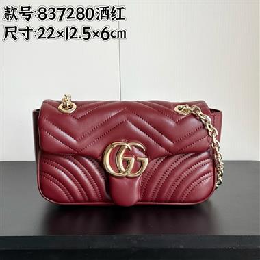 GUCCI   2026新款女生時尚包包   尺寸：22*12.5*6CM