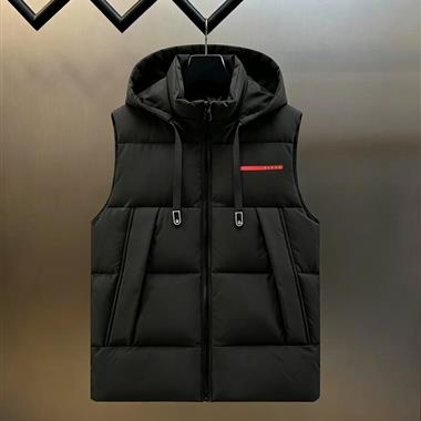 PRADA   2026秋冬新款馬甲外套