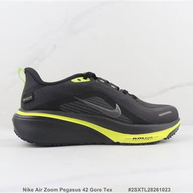 Nike Air Zoom Pegasus 42 Gore Tex 減震跑步鞋