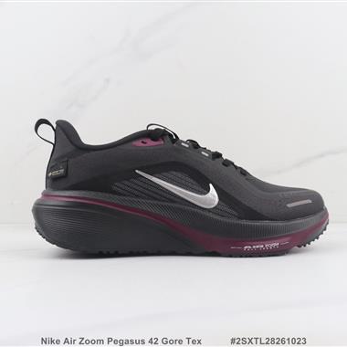 Nike Air Zoom Pegasus 42 Gore Tex 減震跑步鞋
