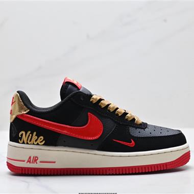 NIKE AIR FORCE 1‘07