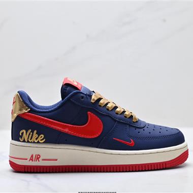 NIKE AIR FORCE 1‘07